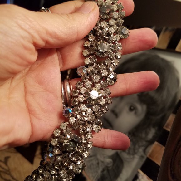 Vintage Necklace & Earring Set - Picture 7 of 10